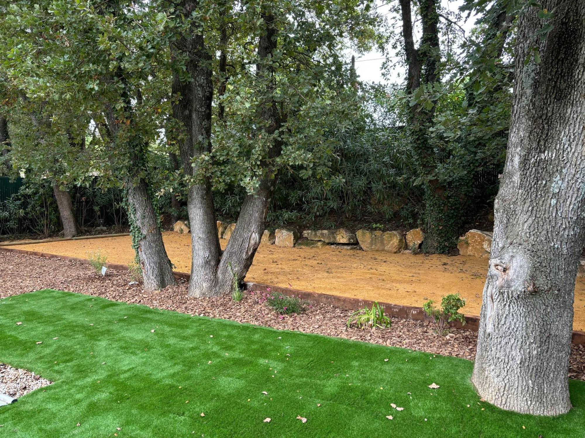 Les Jardins Du Castelas - Piscines, Jardins Et Spas Privatifs Uchaux Luaran gambar