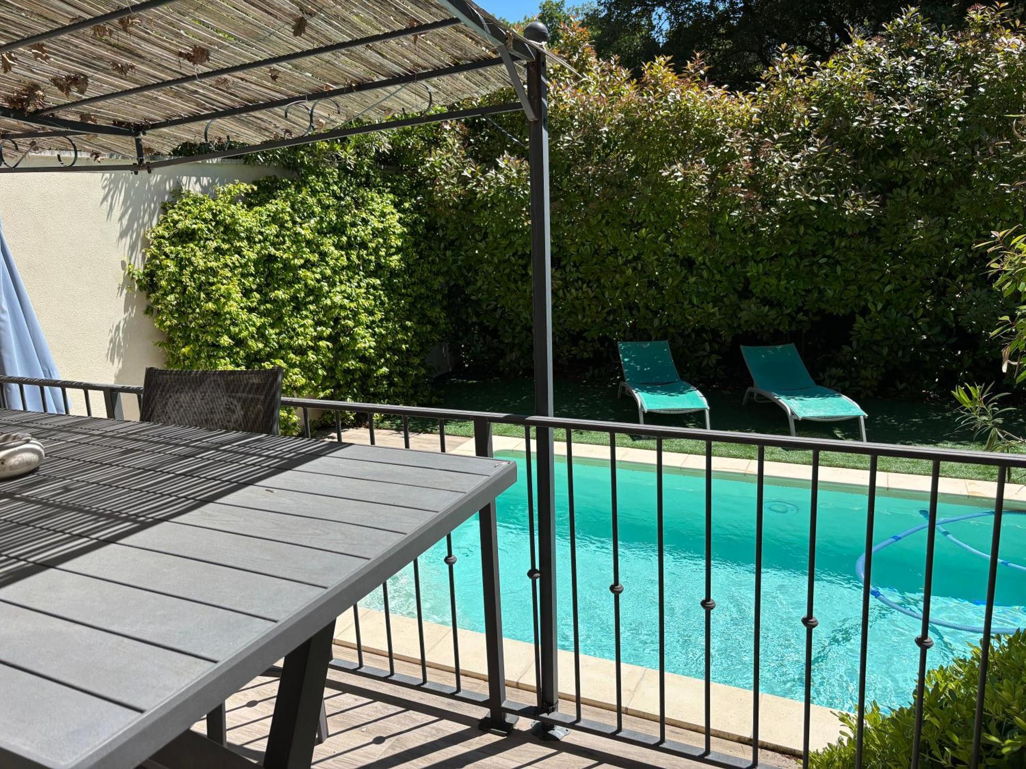 Les Jardins Du Castelas - Piscines, Jardins Et Spas Privatifs Uchaux Luaran gambar