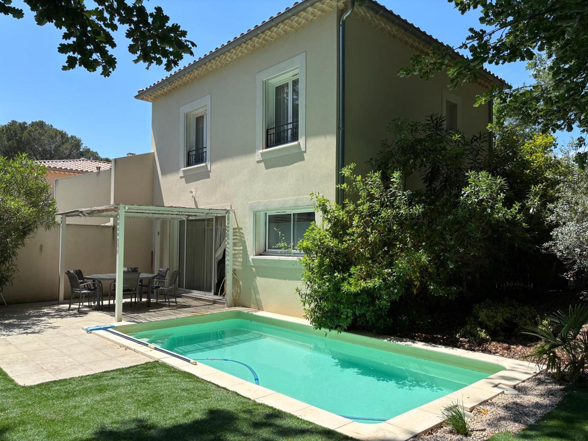 Les Jardins Du Castelas - Piscines, Jardins Et Spas Privatifs Uchaux Luaran gambar